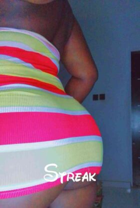 Enchantressss🍑🤭🥰